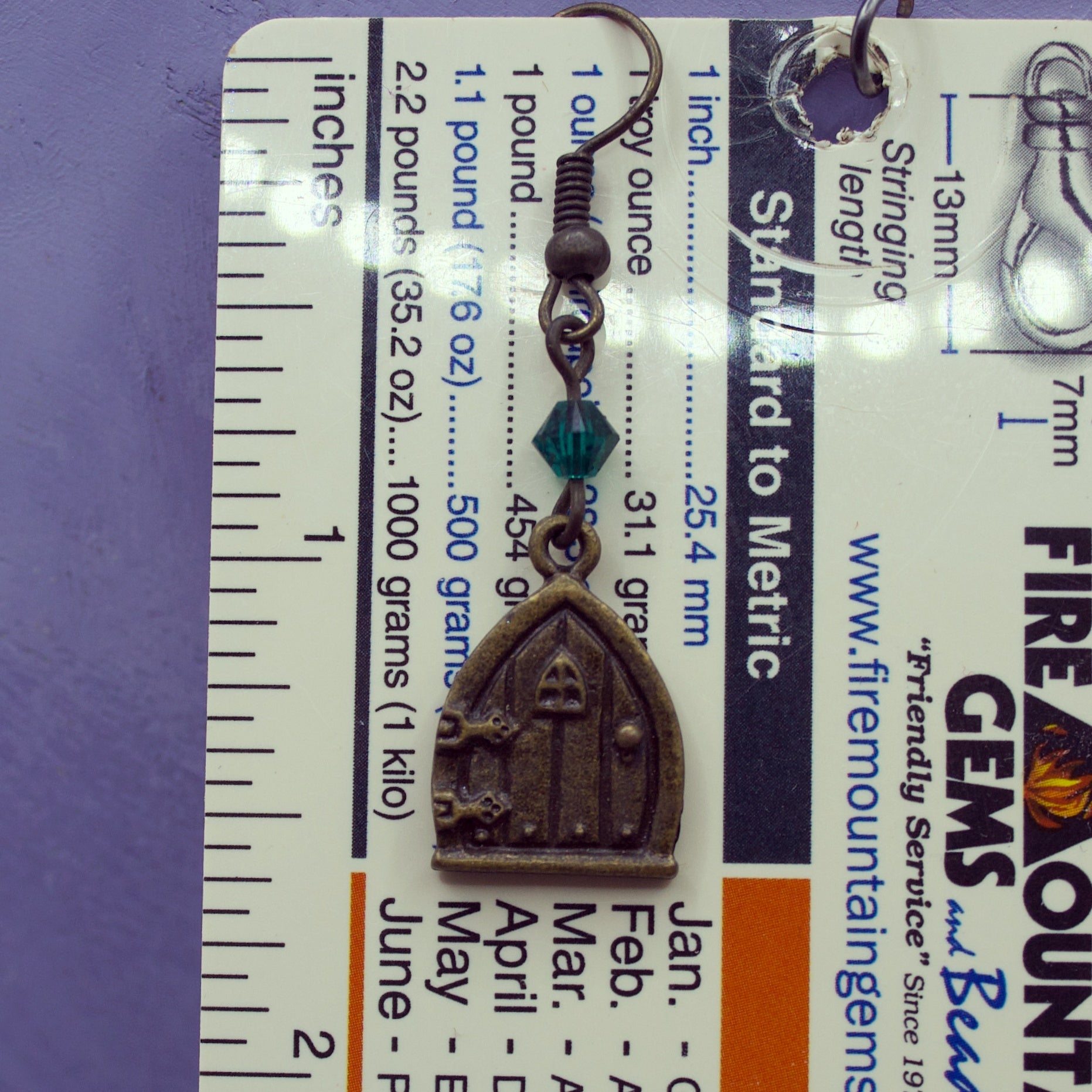 Hobbet doors earring