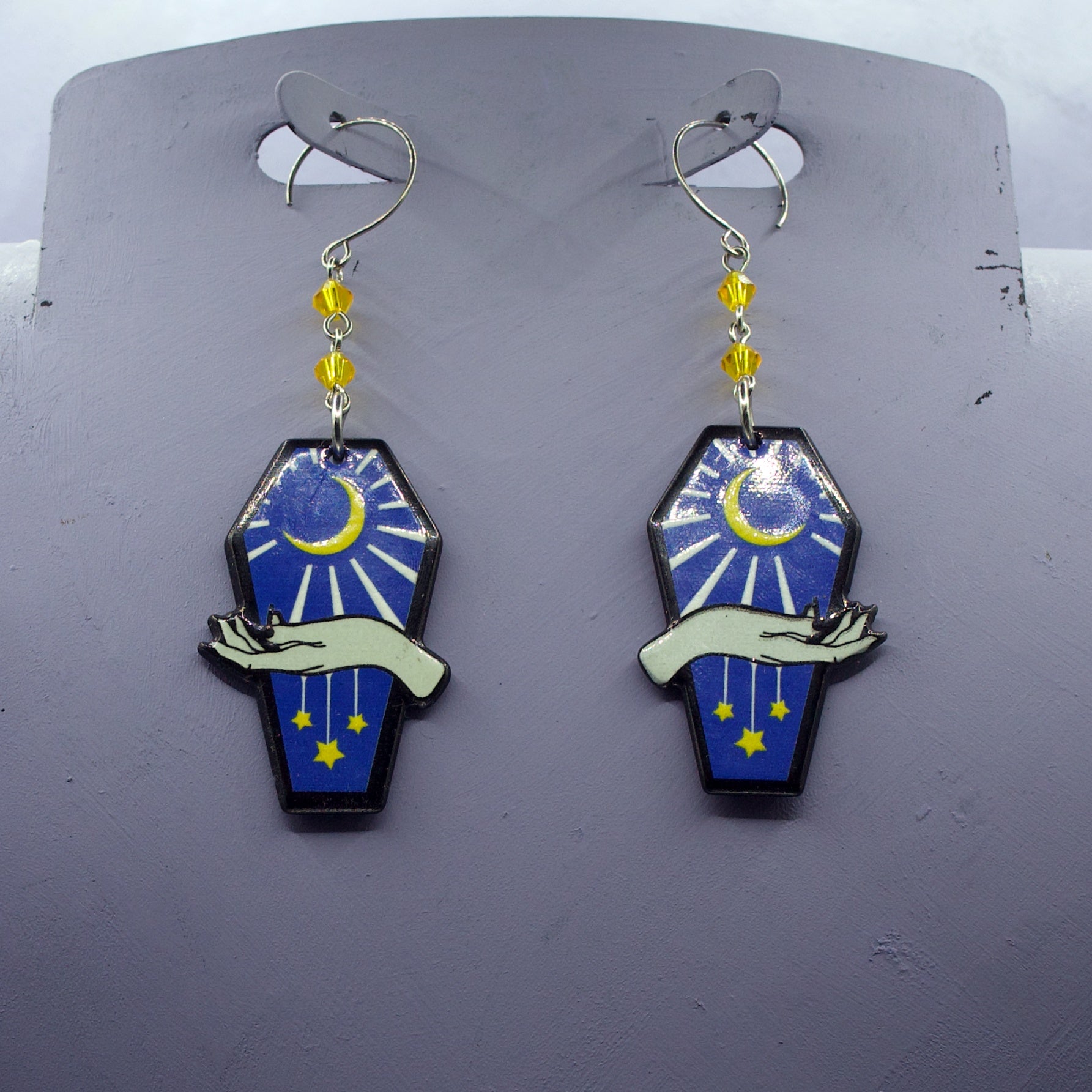 Moon coffin earrings